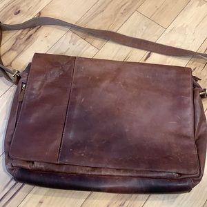 Italian made full grained leather computer bag.